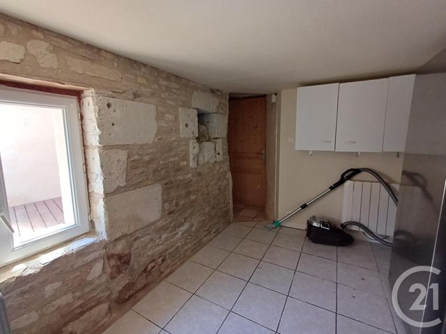 maison à louer - 4 pièces - 102.94 m2 - THURE - 86 - POITOU-CHARENTES - Century 21 A.B.C.