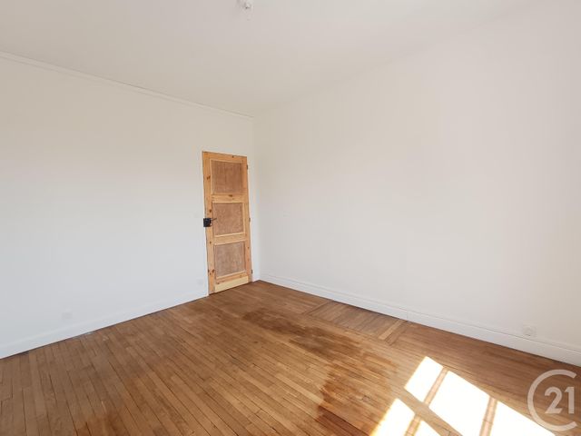 Appartement T3 à louer - 3 pièces - 66.32 m2 - CHATELLERAULT - 86 - POITOU-CHARENTES - Century 21 A.B.C.