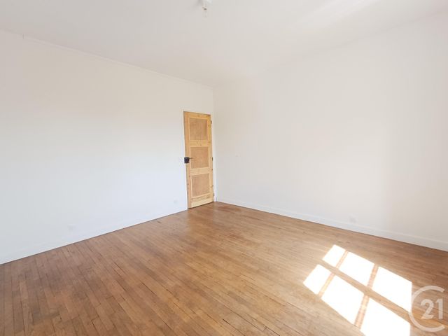 Appartement T3 à louer - 3 pièces - 66.32 m2 - CHATELLERAULT - 86 - POITOU-CHARENTES - Century 21 A.B.C.