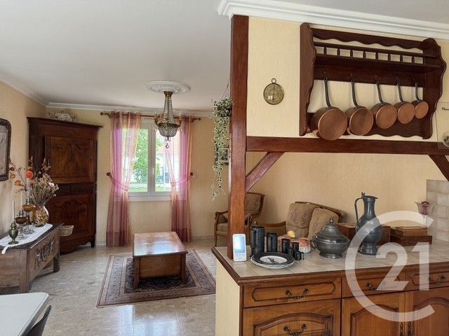 maison à vendre - 4 pièces - 83.43 m2 - CHATELLERAULT - 86 - POITOU-CHARENTES - Century 21 A.B.C.