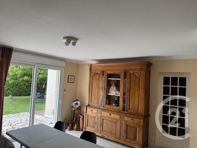 maison à vendre - 4 pièces - 83.43 m2 - CHATELLERAULT - 86 - POITOU-CHARENTES - Century 21 A.B.C.