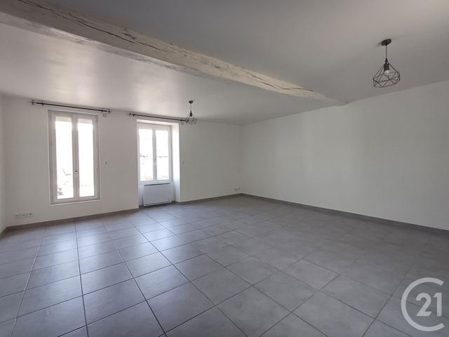 Appartement T3 à louer - 4 pièces - 86.5 m2 - THURE - 86 - POITOU-CHARENTES - Century 21 A.B.C.