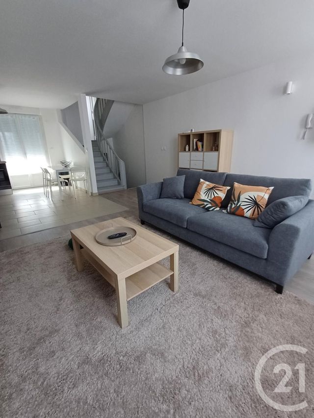 Appartement Chambre à louer - 4 pièces - 10.57 m2 - CHATELLERAULT - 86 - POITOU-CHARENTES - Century 21 A.B.C.