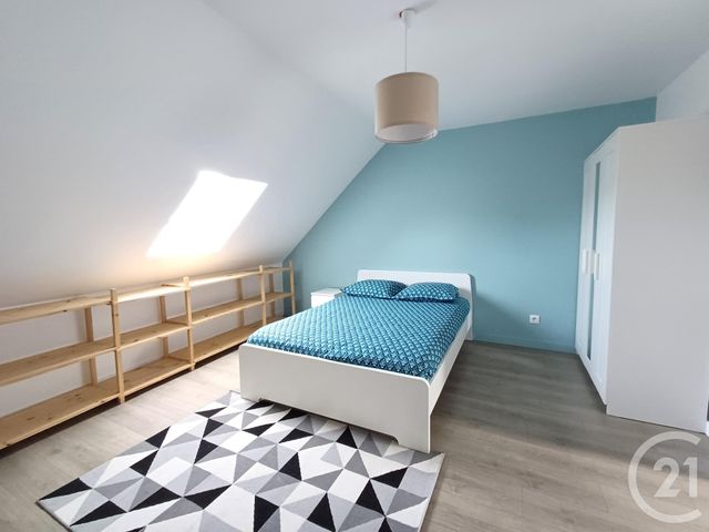Appartement Chambre à louer - 4 pièces - 13.47 m2 - CHATELLERAULT - 86 - POITOU-CHARENTES - Century 21 A.B.C.