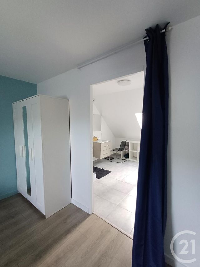 Appartement Chambre à louer - 4 pièces - 13.47 m2 - CHATELLERAULT - 86 - POITOU-CHARENTES - Century 21 A.B.C.