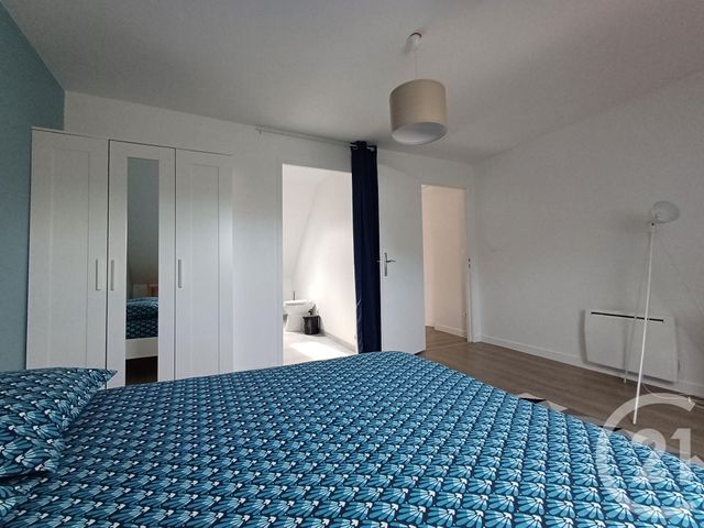 Appartement Chambre à louer - 4 pièces - 13.47 m2 - CHATELLERAULT - 86 - POITOU-CHARENTES - Century 21 A.B.C.