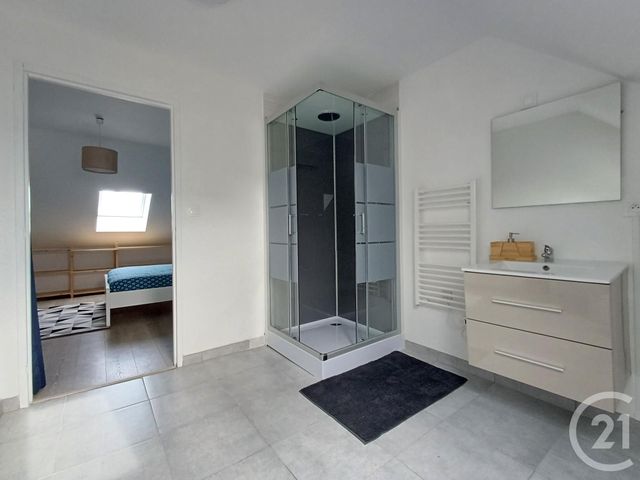 Appartement Chambre à louer - 4 pièces - 13.47 m2 - CHATELLERAULT - 86 - POITOU-CHARENTES - Century 21 A.B.C.