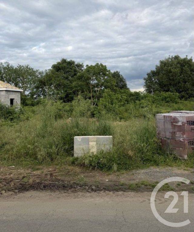 terrain à vendre - 758.0 m2 - CHATELLERAULT - 86 - POITOU-CHARENTES - Century 21 A.B.C.