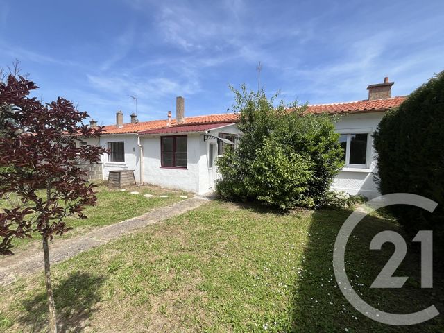 maison à vendre - 3 pièces - 76.01 m2 - CHATELLERAULT - 86 - POITOU-CHARENTES - Century 21 A.B.C.