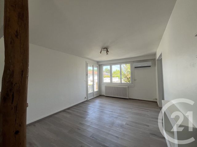 maison à vendre - 3 pièces - 76.01 m2 - CHATELLERAULT - 86 - POITOU-CHARENTES - Century 21 A.B.C.