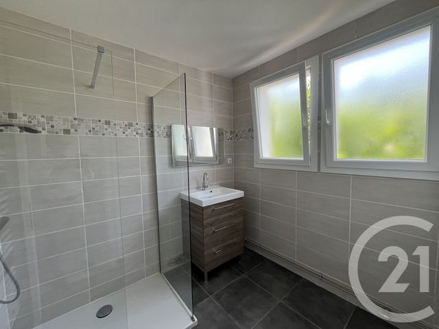 maison à vendre - 3 pièces - 76.01 m2 - CHATELLERAULT - 86 - POITOU-CHARENTES - Century 21 A.B.C.