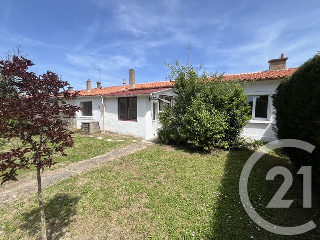 maison à vendre - 3 pièces - 76.01 m2 - CHATELLERAULT - 86 - POITOU-CHARENTES - Century 21 A.B.C.