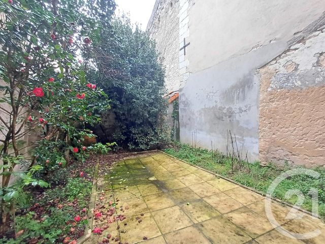 maison à louer - 5 pièces - 119.66 m2 - CHATELLERAULT - 86 - POITOU-CHARENTES - Century 21 A.B.C.