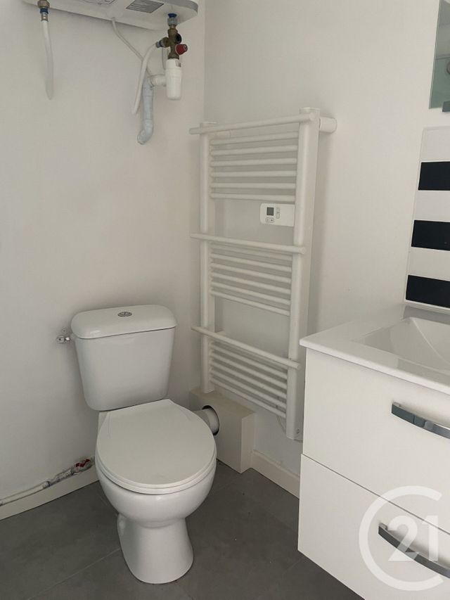 immeuble à vendre - 154.0 m2 - CHATELLERAULT - 86 - POITOU-CHARENTES - Century 21 A.B.C.
