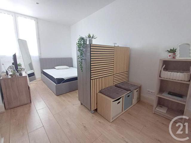 Appartement T1 à louer - 1 pièce - 30.49 m2 - CHATELLERAULT - 86 - POITOU-CHARENTES - Century 21 A.B.C.
