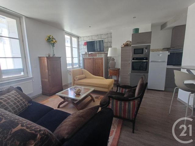 Appartement T2 à louer - 2 pièces - 42.22 m2 - CHATELLERAULT - 86 - POITOU-CHARENTES - Century 21 A.B.C.