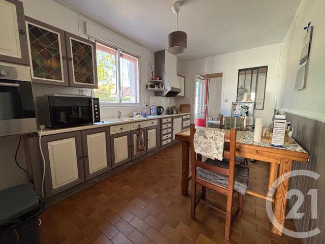maison à vendre - 5 pièces - 99.24 m2 - CHATELLERAULT - 86 - POITOU-CHARENTES - Century 21 A.B.C.