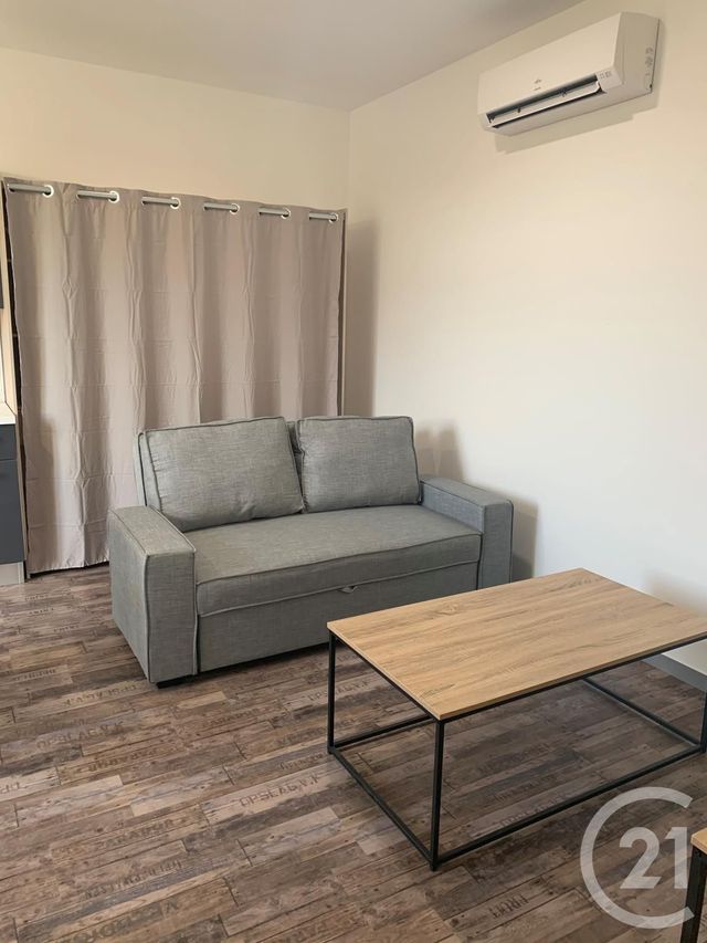 Appartement Studio à louer - 1 pièce - 24.21 m2 - CHATELLERAULT - 86 - POITOU-CHARENTES - Century 21 A.B.C.