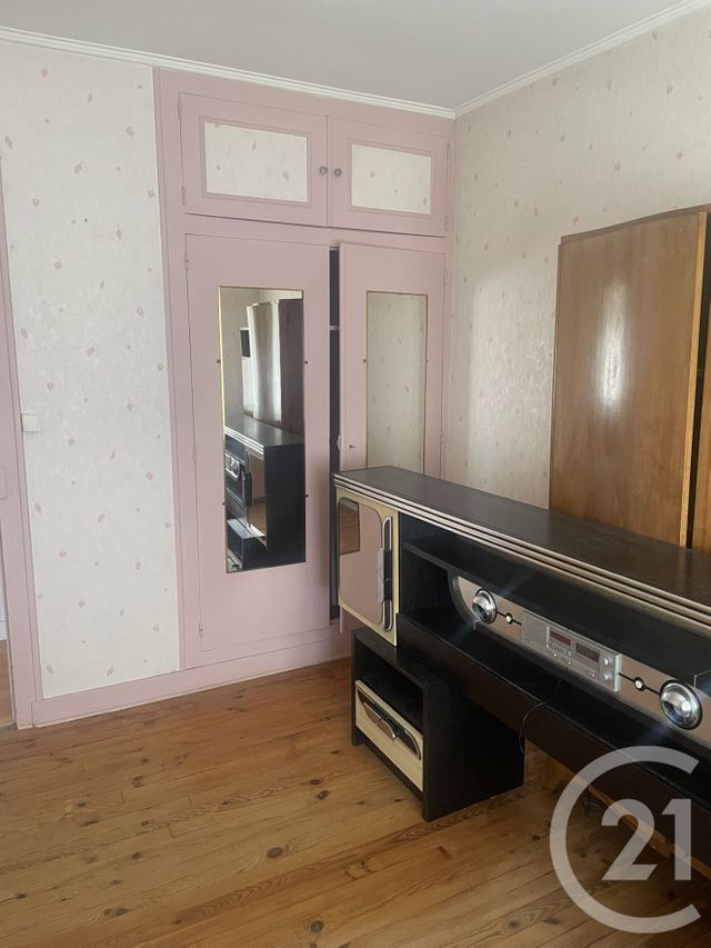 maison à vendre - 3 pièces - 66.38 m2 - CHATELLERAULT - 86 - POITOU-CHARENTES - Century 21 A.B.C.