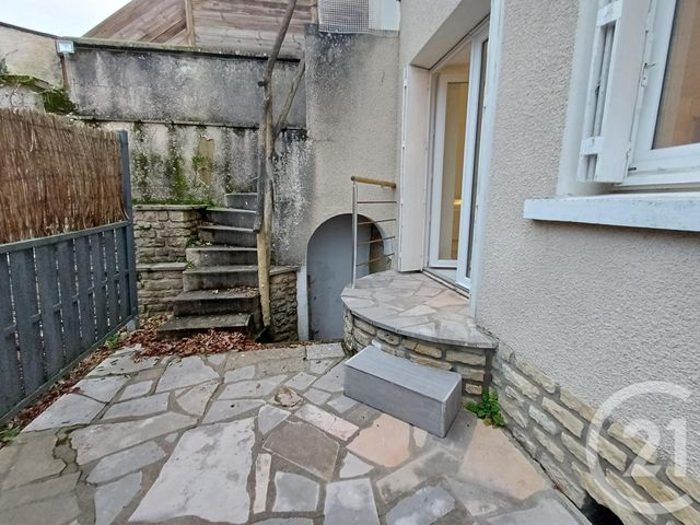 maison à louer - 4 pièces - 95.1 m2 - SENILLE ST SAUVEUR - 86 - POITOU-CHARENTES - Century 21 A.B.C.