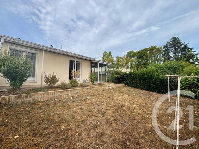 maison à vendre - 4 pièces - 86.0 m2 - CHATELLERAULT - 86 - POITOU-CHARENTES - Century 21 A.B.C.