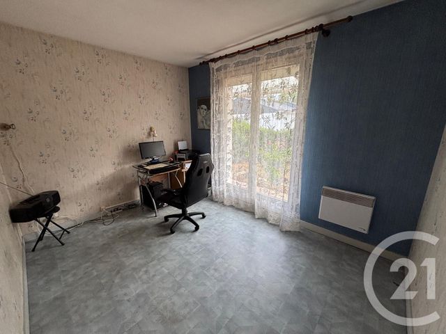 maison à vendre - 4 pièces - 86.0 m2 - CHATELLERAULT - 86 - POITOU-CHARENTES - Century 21 A.B.C.