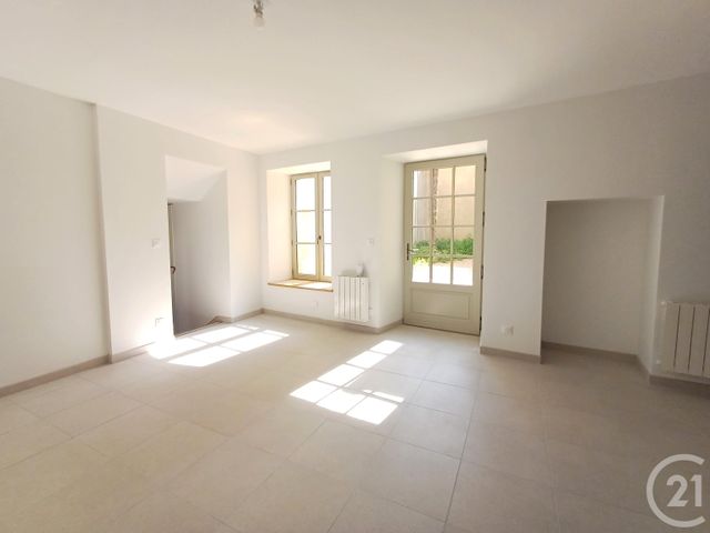 Appartement T2 à louer - 2 pièces - 48.57 m2 - CHATELLERAULT - 86 - POITOU-CHARENTES - Century 21 A.B.C.