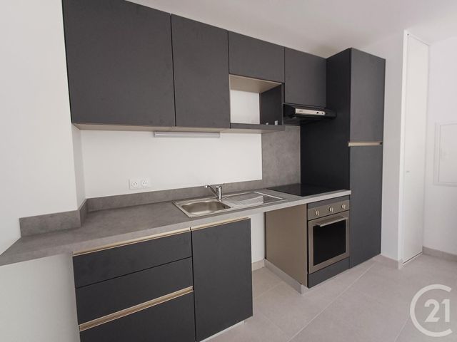 Appartement T2 à louer - 2 pièces - 48.57 m2 - CHATELLERAULT - 86 - POITOU-CHARENTES - Century 21 A.B.C.
