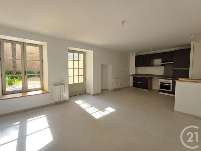 Appartement T2 à louer - 2 pièces - 48.57 m2 - CHATELLERAULT - 86 - POITOU-CHARENTES - Century 21 A.B.C.