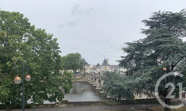 Appartement F2 à louer - 2 pièces - 33.05 m2 - CHATELLERAULT - 86 - POITOU-CHARENTES - Century 21 A.B.C.