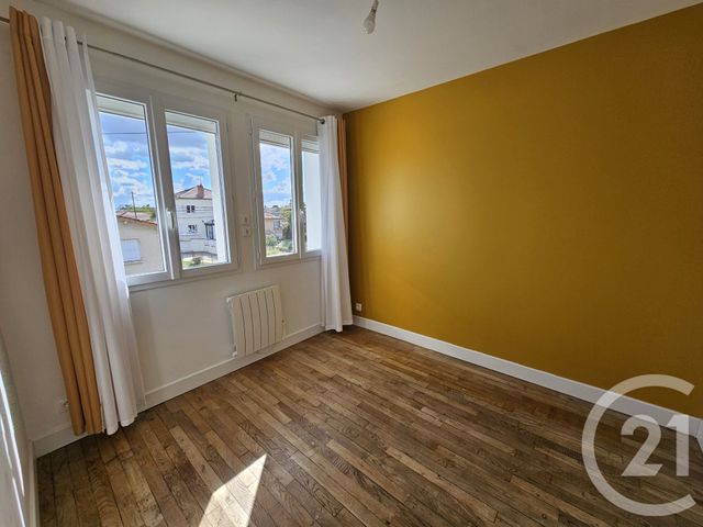 maison à vendre - 4 pièces - 80.82 m2 - CHATELLERAULT - 86 - POITOU-CHARENTES - Century 21 A.B.C.