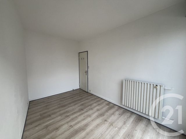 Appartement F3 à vendre - 3 pièces - 54.85 m2 - CHATELLERAULT - 86 - POITOU-CHARENTES - Century 21 A.B.C.