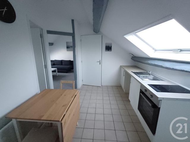 Appartement T2 à louer - 2 pièces - 29.55 m2 - CHATELLERAULT - 86 - POITOU-CHARENTES - Century 21 A.B.C.