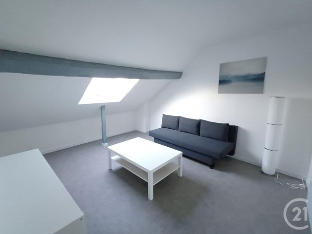 Appartement T2 à louer - 2 pièces - 29.55 m2 - CHATELLERAULT - 86 - POITOU-CHARENTES - Century 21 A.B.C.