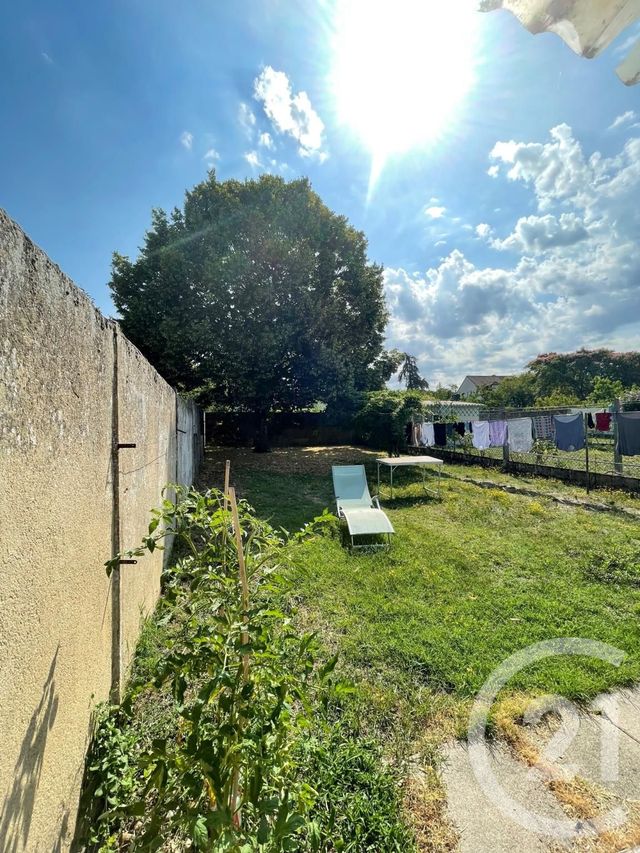 maison à louer - 3 pièces - 90.0 m2 - CHATELLERAULT - 86 - POITOU-CHARENTES - Century 21 A.B.C.