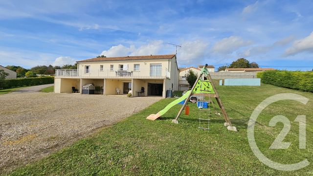 maison à vendre - 7 pièces - 265.91 m2 - NAINTRE - 86 - POITOU-CHARENTES - Century 21 A.B.C.