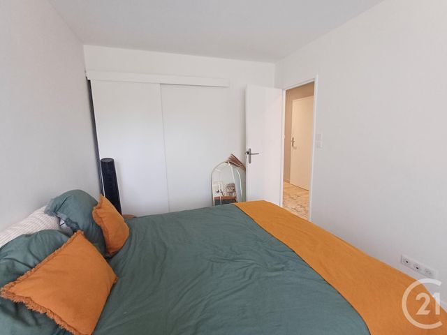Appartement F4 à louer - 3 pièces - 72.33 m2 - CHATELLERAULT - 86 - POITOU-CHARENTES - Century 21 A.B.C.