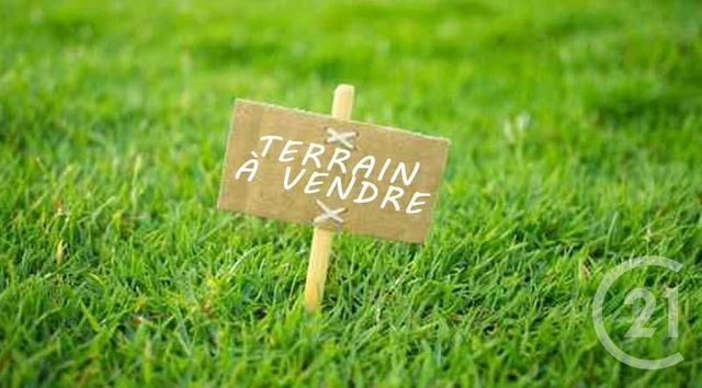 Afficher la photo en grand terrain à vendre - 400.0 m2 - CHATELLERAULT - 86 - POITOU-CHARENTES - Century 21 A.B.C.