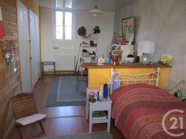 Afficher la photo en grand maison à vendre - 8 pièces - 182.0 m2 - CHATELLERAULT - 86 - POITOU-CHARENTES - Century 21 A.B.C.