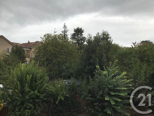 Appartement F2 à vendre - 2 pièces - 42.39 m2 - CHATELLERAULT - 86 - POITOU-CHARENTES - Century 21 A.B.C. Appartement F2 à vendre - 2 pièces - 42.39 m2 - CHATELLERAULT - 86 - POITOU-CHARENTES - Century 21 A.B.C.