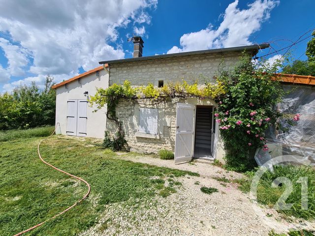 maison à vendre - 5 pièces - 80.0 m2 - THURE - 86 - POITOU-CHARENTES - Century 21 A.B.C. maison à vendre - 5 pièces - 80.0 m2 - THURE - 86 - POITOU-CHARENTES - Century 21 A.B.C.
