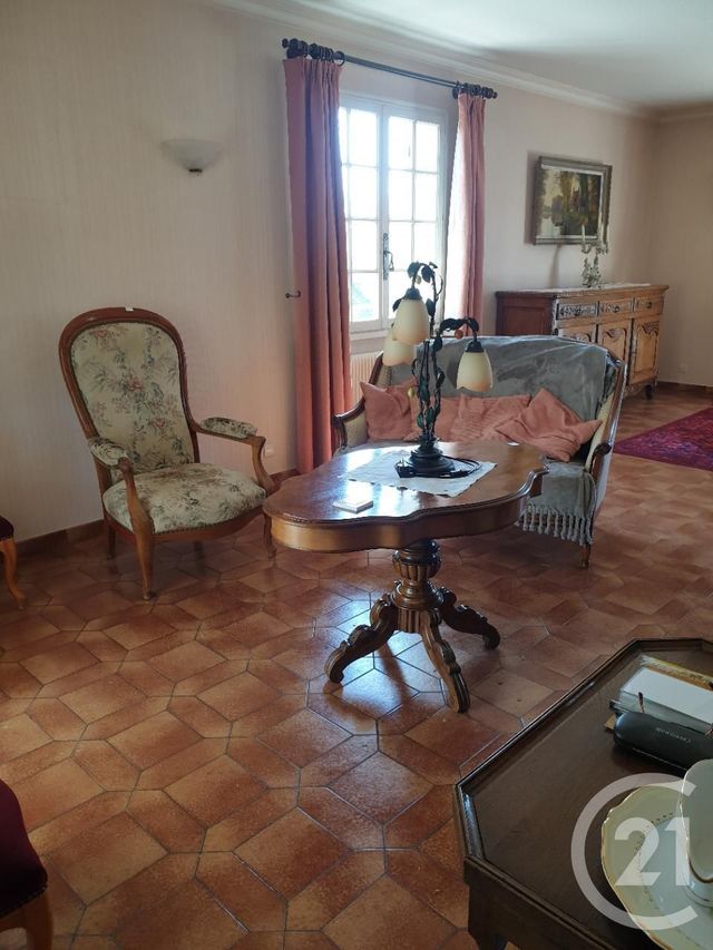 Afficher la photo en grand maison à vendre - 4 pièces - 106.37 m2 - CHATELLERAULT - 86 - POITOU-CHARENTES - Century 21 A.B.C.