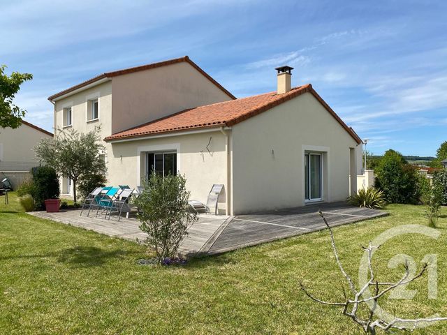 maison à vendre - 6 pièces - 135.18 m2 - ANTRAN - 86 - POITOU-CHARENTES - Century 21 A.B.C. maison à vendre - 6 pièces - 135.18 m2 - ANTRAN - 86 - POITOU-CHARENTES - Century 21 A.B.C.