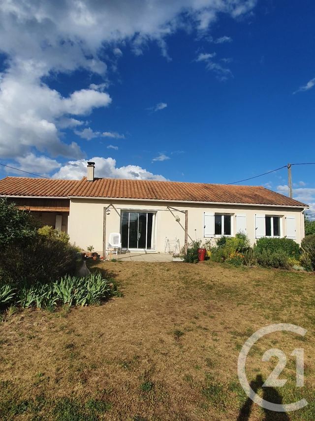 maison à vendre - 5 pièces - 115.48 m2 - ST GENEST D AMBIERE - 86 - POITOU-CHARENTES - Century 21 A.B.C. maison à vendre - 5 pièces - 115.48 m2 - ST GENEST D AMBIERE - 86 - POITOU-CHARENTES - Century 21 A.B.C.