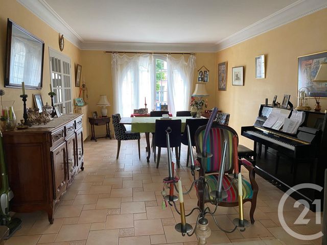 maison à vendre - 3 pièces - 108.0 m2 - CHATELLERAULT - 86 - POITOU-CHARENTES - Century 21 A.B.C. maison à vendre - 3 pièces - 108.0 m2 - CHATELLERAULT - 86 - POITOU-CHARENTES - Century 21 A.B.C.