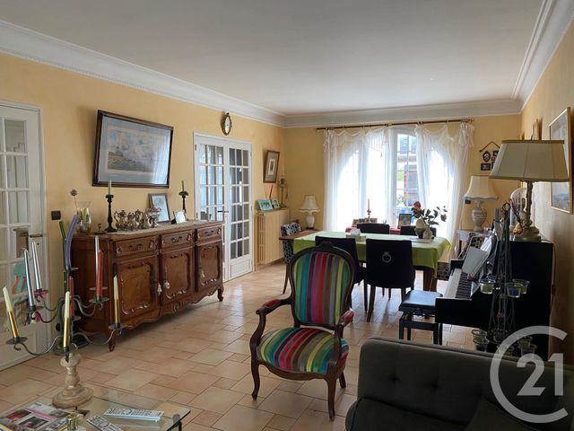 maison à vendre - 3 pièces - 108.0 m2 - CHATELLERAULT - 86 - POITOU-CHARENTES - Century 21 A.B.C. maison à vendre - 3 pièces - 108.0 m2 - CHATELLERAULT - 86 - POITOU-CHARENTES - Century 21 A.B.C.