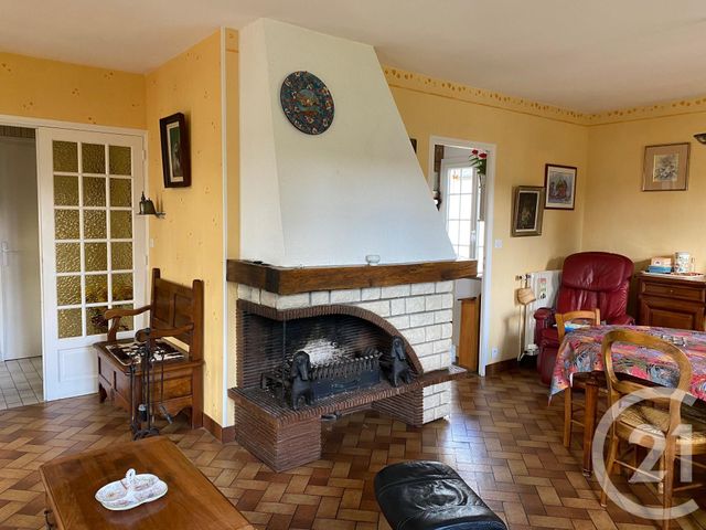 maison à vendre - 7 pièces - 148.0 m2 - CHATELLERAULT - 86 - POITOU-CHARENTES - Century 21 A.B.C. maison à vendre - 7 pièces - 148.0 m2 - CHATELLERAULT - 86 - POITOU-CHARENTES - Century 21 A.B.C.