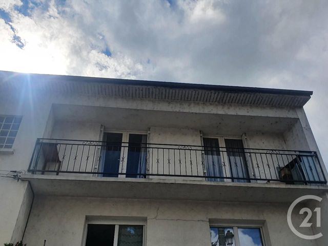 Afficher la photo en grand Appartement F3 à vendre - 4 pièces - 74.7 m2 - CHATELLERAULT - 86 - POITOU-CHARENTES - Century 21 A.B.C.