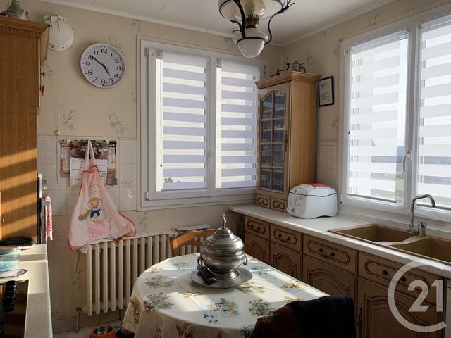 maison à vendre - 4 pièces - 90.0 m2 - DESCARTES - 37 - CENTRE - Century 21 A.B.C. maison à vendre - 4 pièces - 90.0 m2 - DESCARTES - 37 - CENTRE - Century 21 A.B.C.