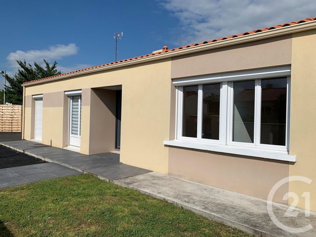 maison à vendre - 4 pièces - 104.0 m2 - NAINTRE - 86 - POITOU-CHARENTES - Century 21 A.B.C. maison à vendre - 4 pièces - 104.0 m2 - NAINTRE - 86 - POITOU-CHARENTES - Century 21 A.B.C.